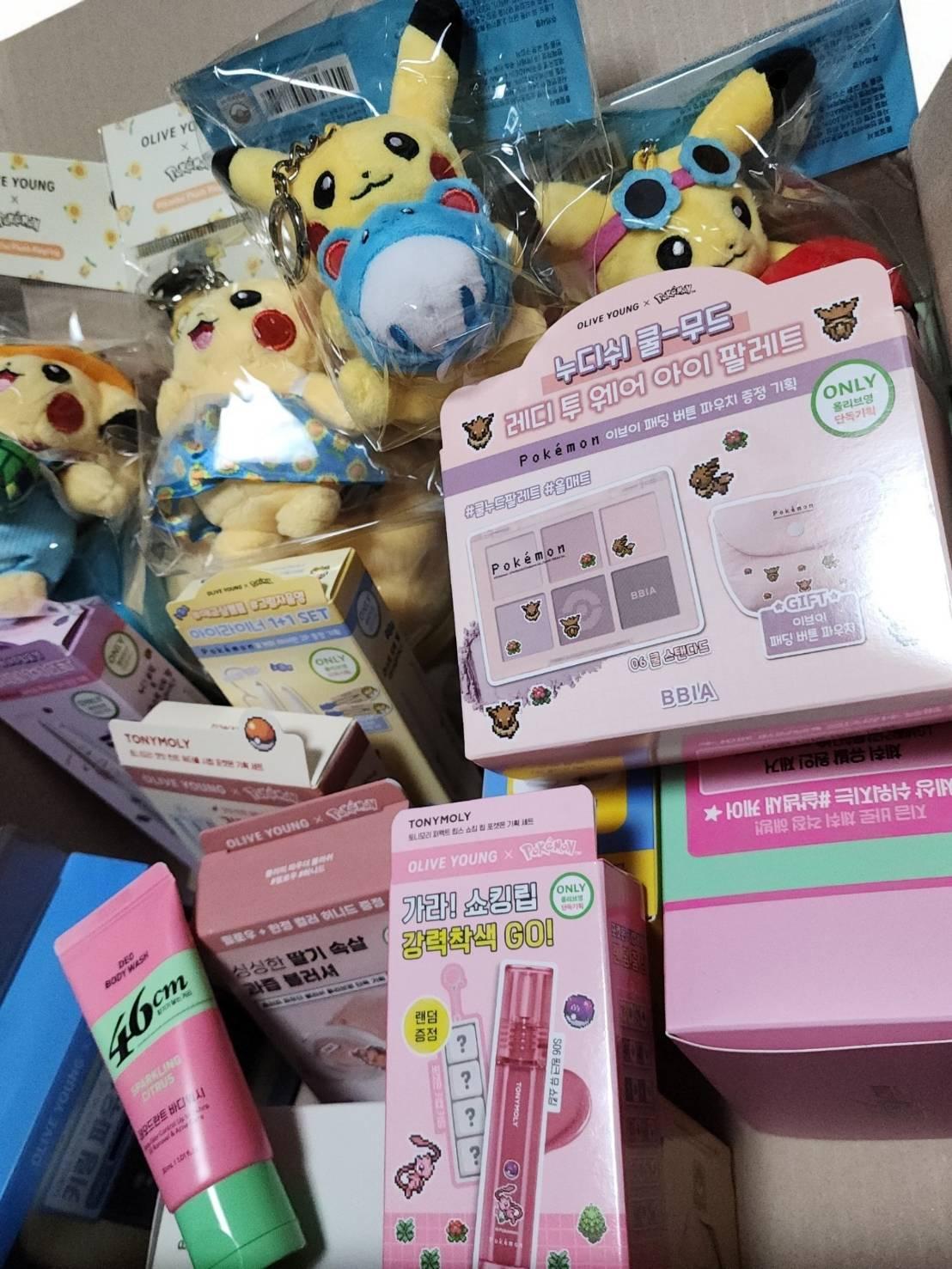 【お客様のお声335】コラボ化粧品/オリーブヤング