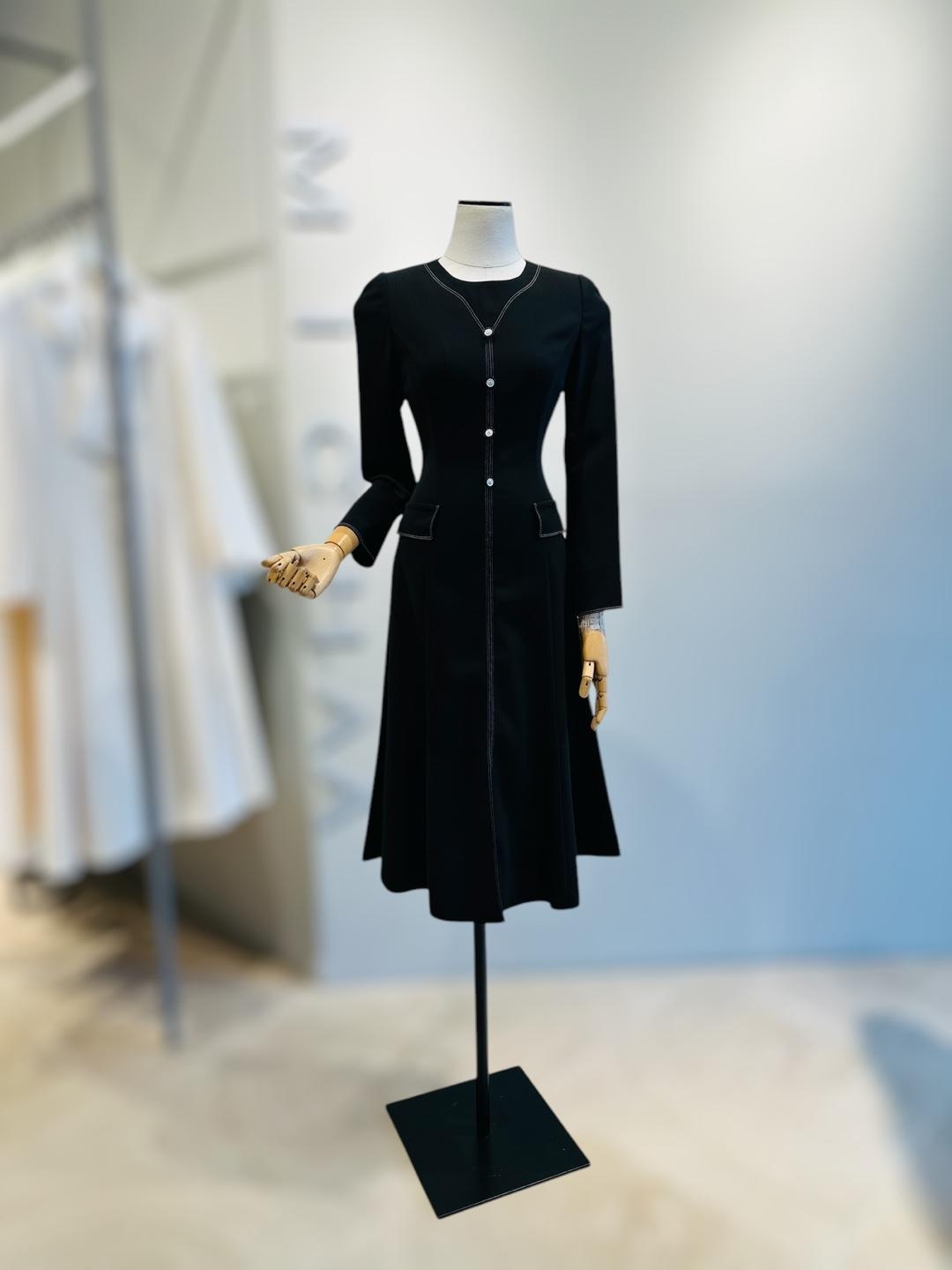 잇미샤(IT'MICHA) ステッチアップ フレアワンピース ITN2BOP570