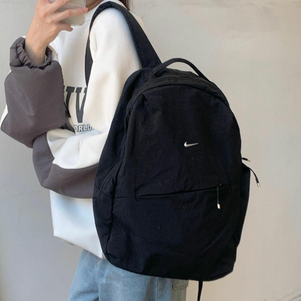 NIKE Aura バックパック / ナイロン / デイリー / 旅行 / レディース / 軽量バッグ