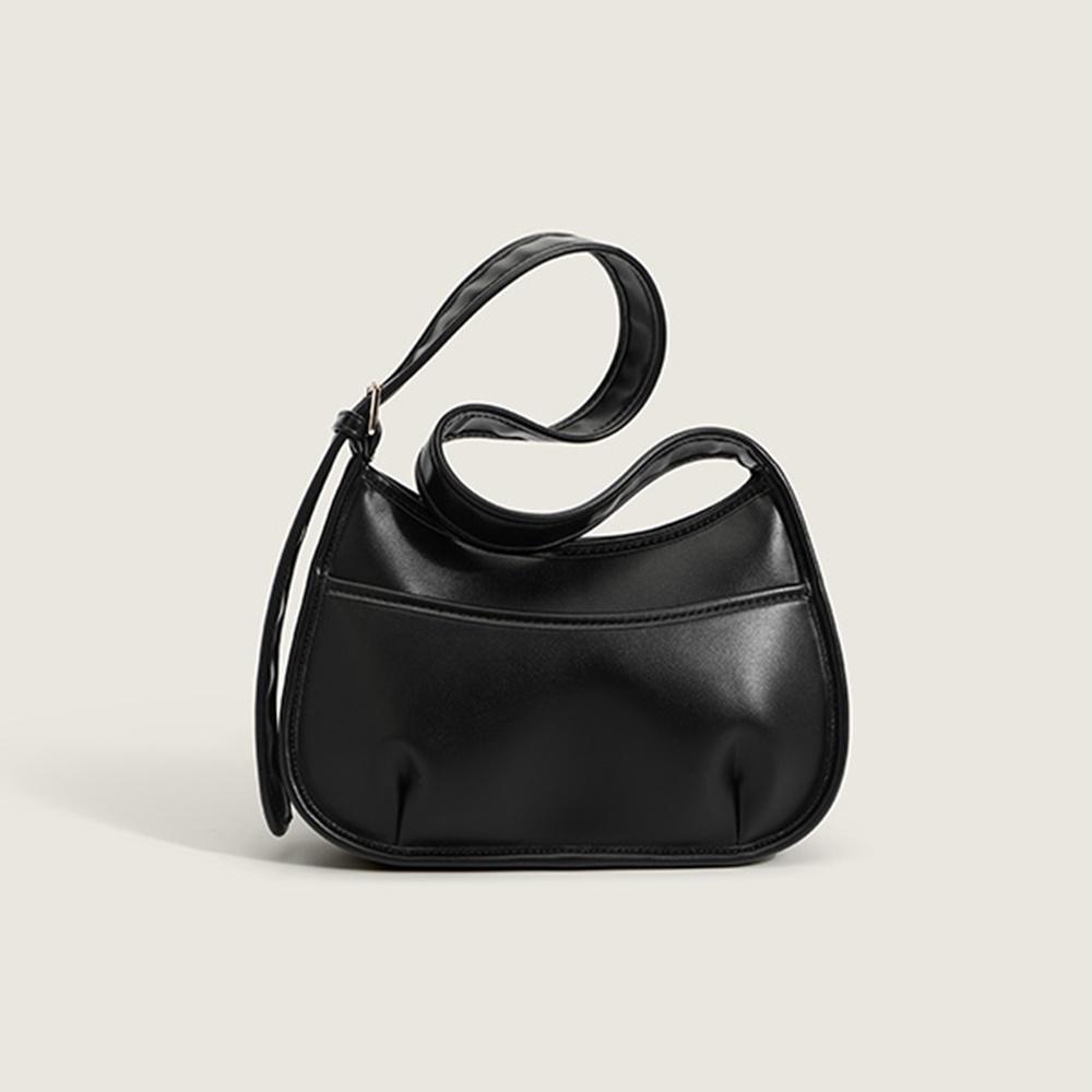 ZARA シンプル ポケット 半月型 マンドゥバッグ