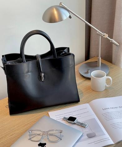 [Cashloro 協賛] HERMON 牛革 バックル スクエア ビッグトートバッグ オフィスルック ビジネスマン ノートパソコン 女性 書類カバン 106