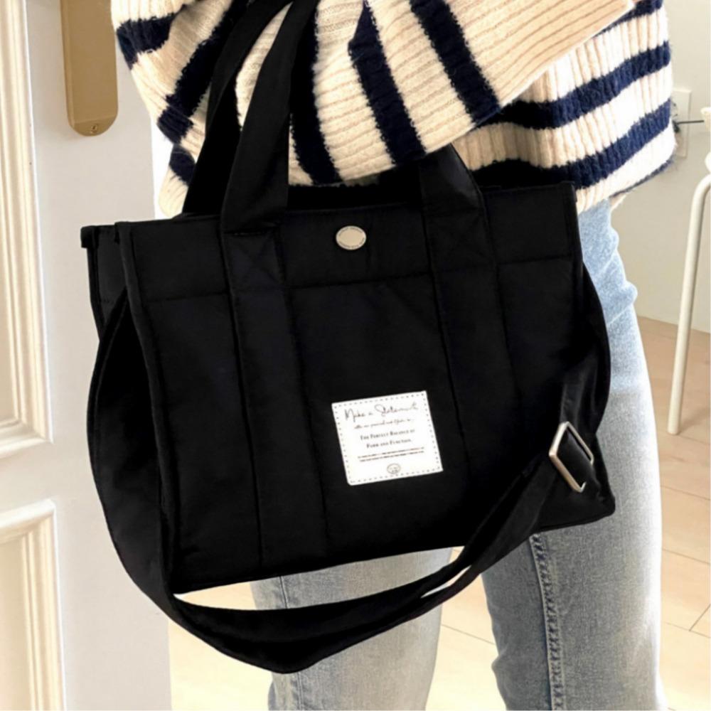 大容量バッグ タンブラーバッグ パディング 通勤 ビジネスウーマン iPad ノートパソコン ショルダーバッグ ナイロン おむつバッグ 軽量 春 M