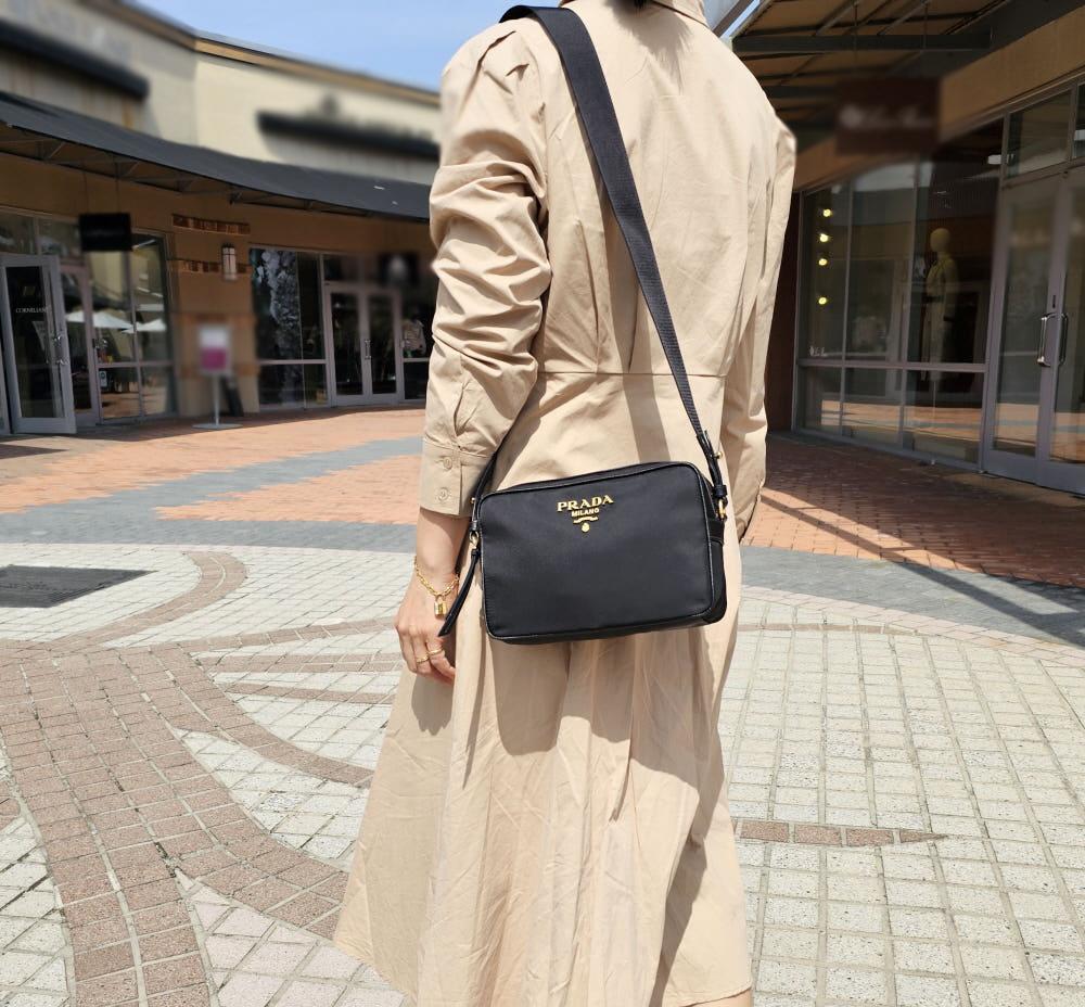 PRADA (プラダ) Tessuto (テスート) Pocono (ポコノ) ナイロン レディース クロスバッグ ジッパー カメラバッグ ブランドミニクロス 1BH089