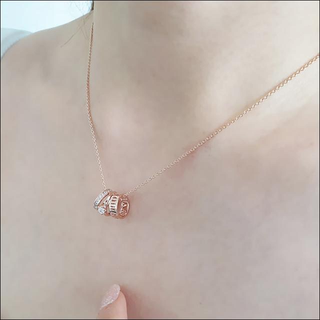 ラグジュアリー ローマ ラブリー ロゴペンダント レイヤード レディースアクセサリー ネックレス 168