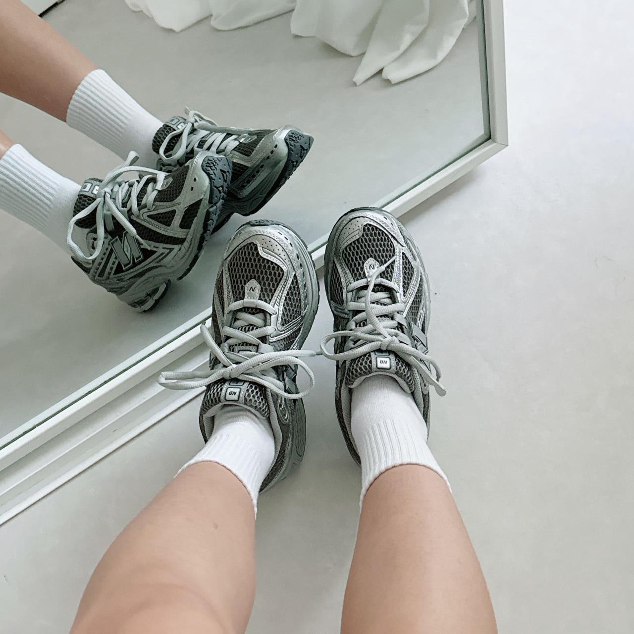 New Balance 1906R ハーバー グレイ シルバー メタリック ブラック M1906REH M1906RES