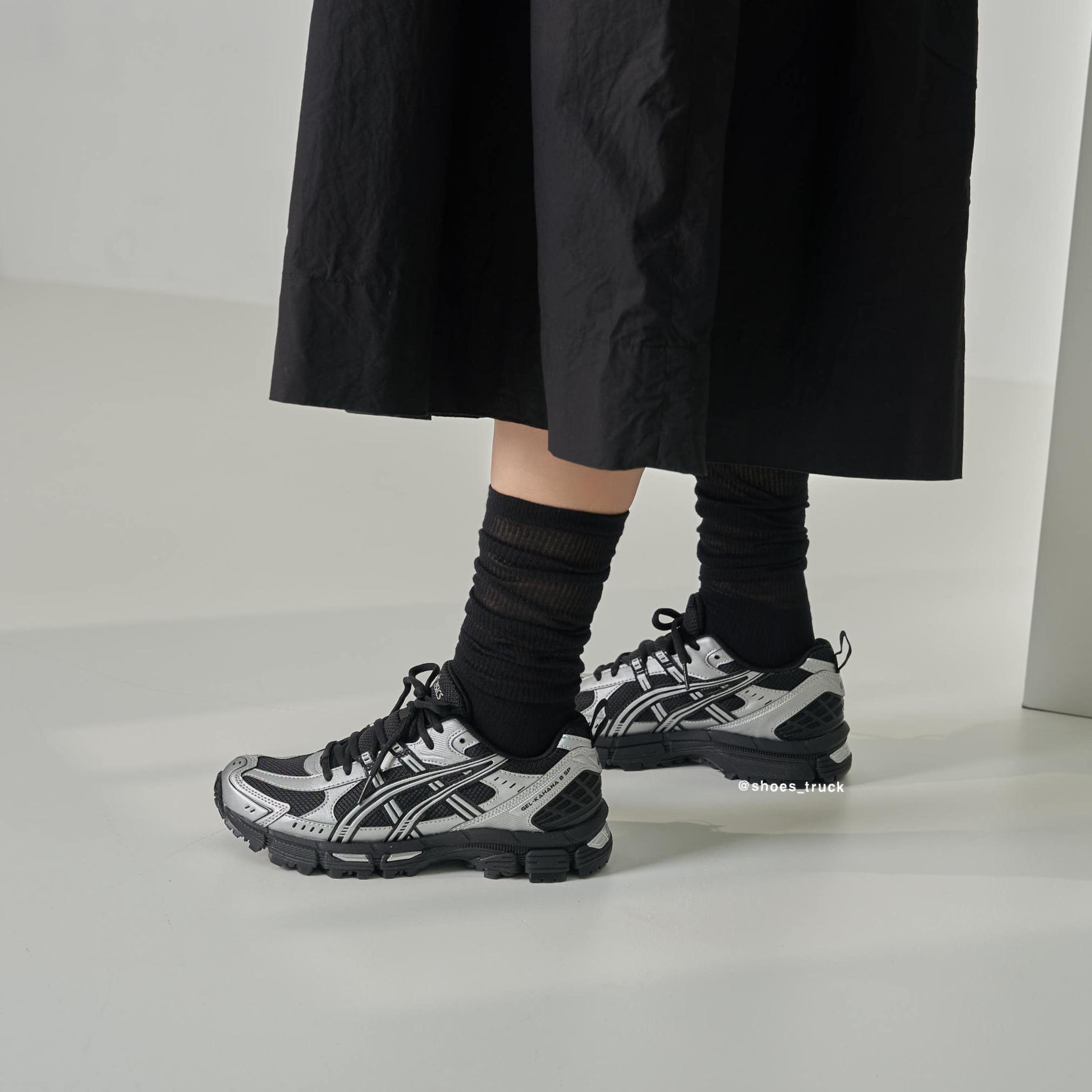 아식스 젤 카하나 8 메탈릭실버 블랙