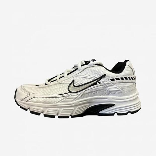 NIKE イニシエーター ランニングシューズ FQ6873 101 ホワイト