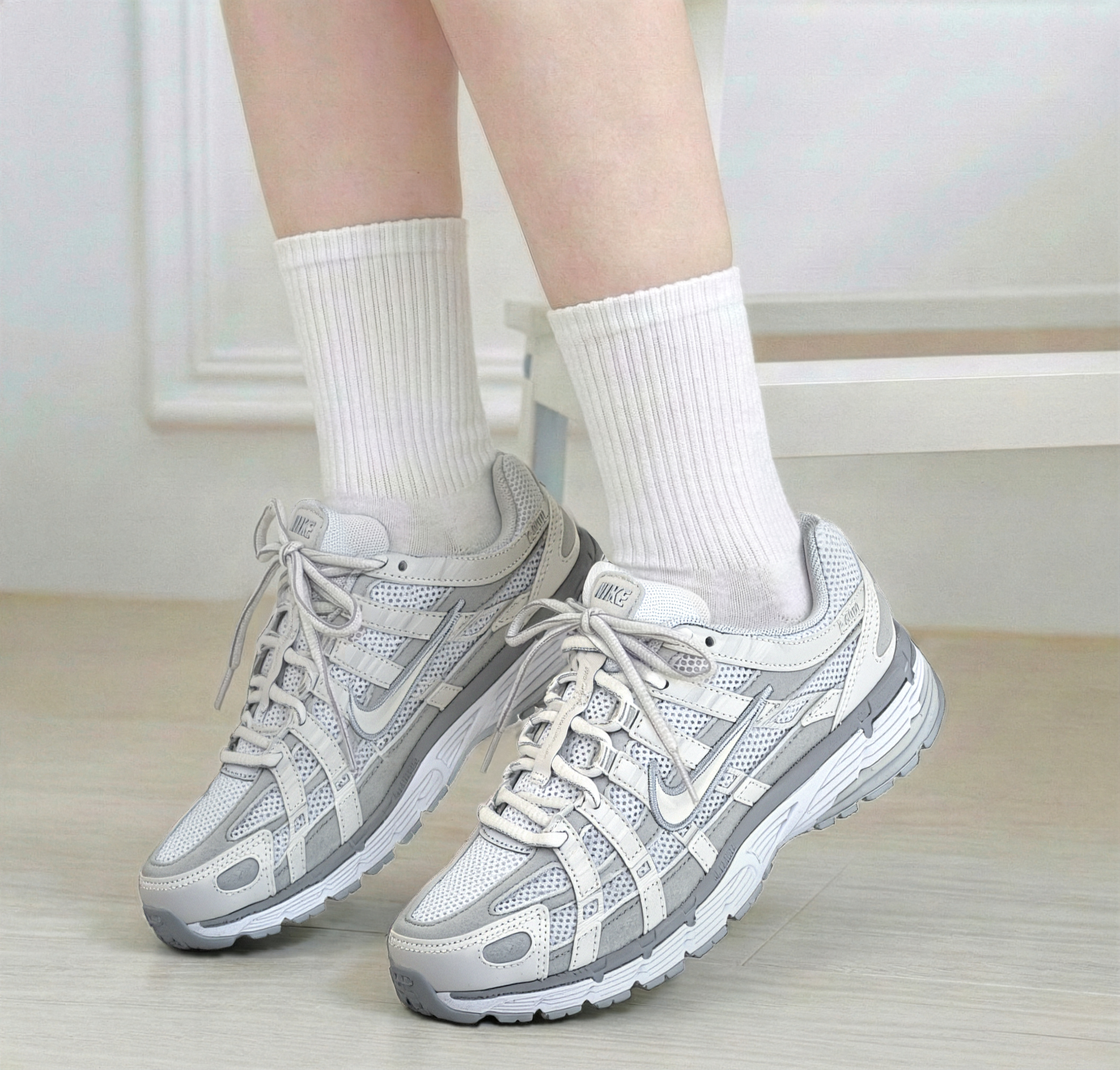 NIKE P-6000 P6000 厚底 ランニングシューズ レディース スニーカー 夏 サミット ホワイト