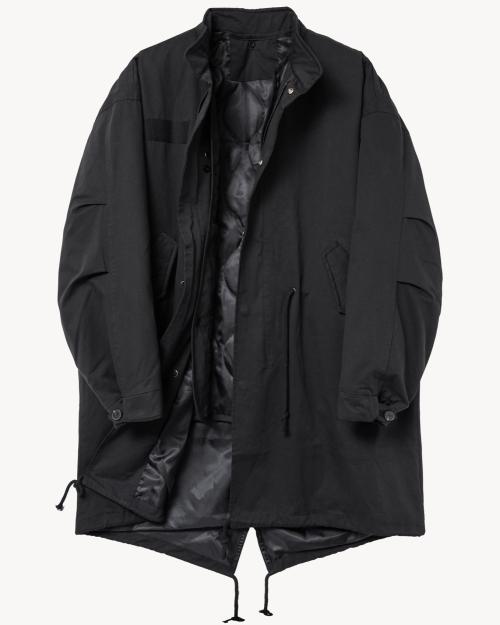 V2(브이투) フィッシュテール パディング パーカ (BLACK) 5010013944