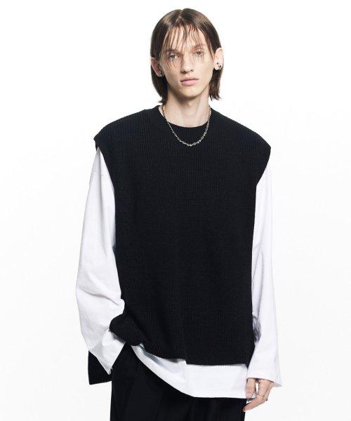 [메종미네드] SIDE BUTTON KNIT VEST BLACK FMPSCVK104M