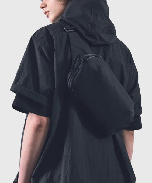 [마테마틱] 보트 W19 슬링 크로스바디 백 블랙 MA5241012