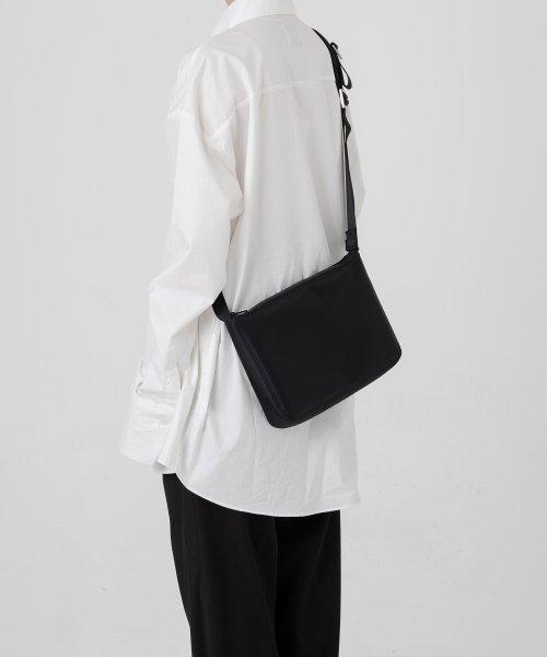 [HA ARCHIVE] ブラック ナイロン iPadバッグ S#bi