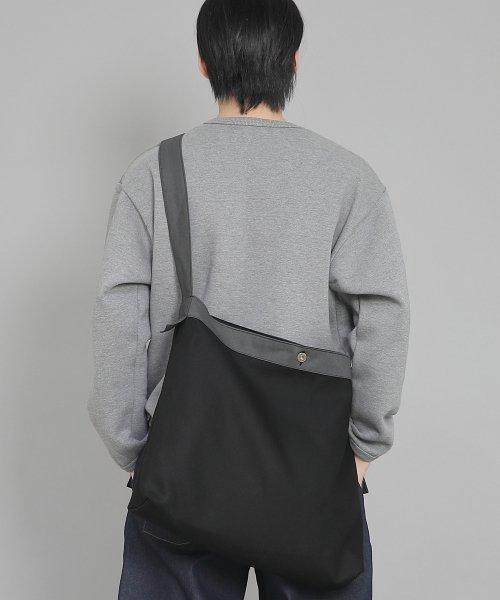 [세인트크루] ミニマル ビッグサイズ クロスバッグ MBC-121 グレーブラック MBC-121