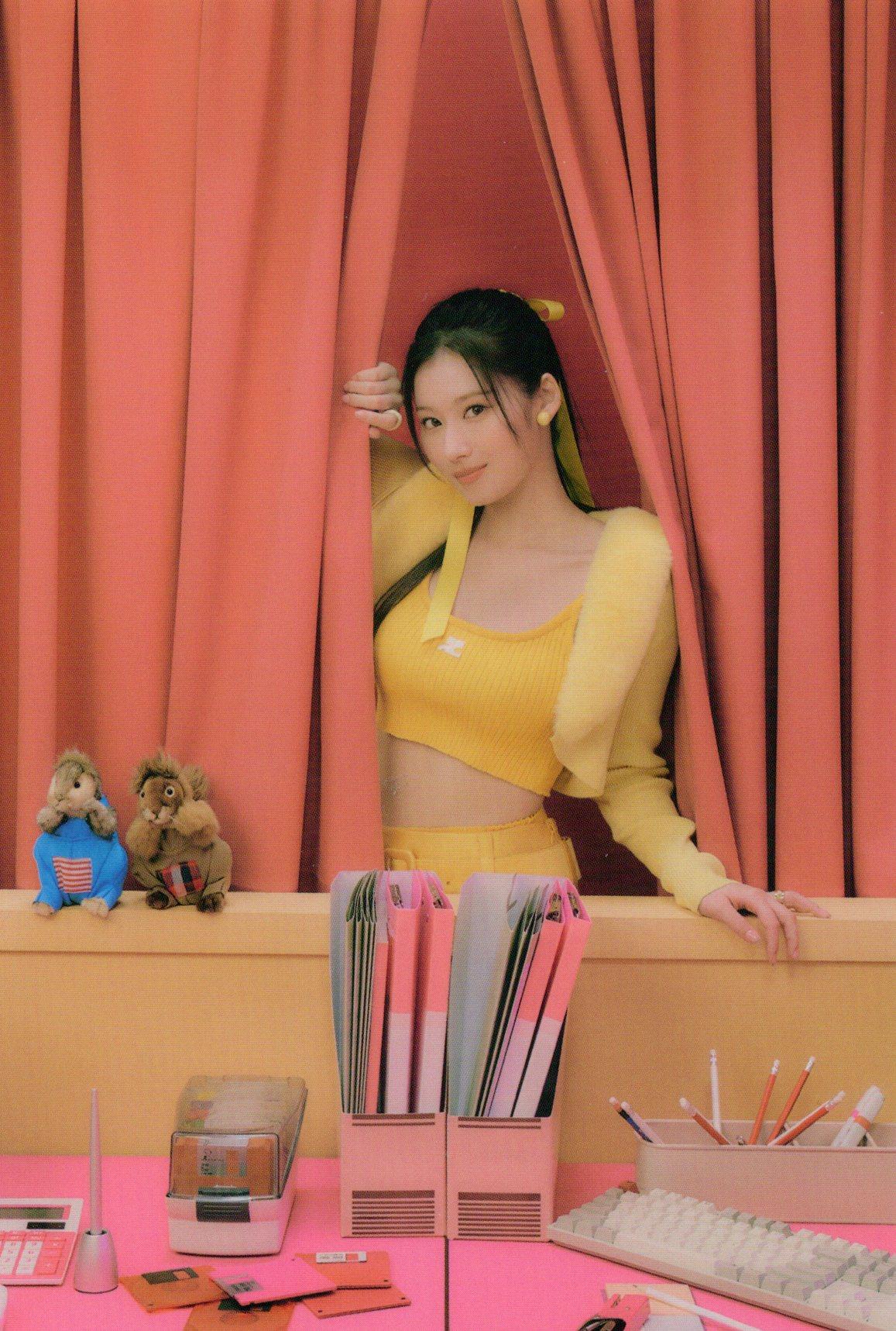 TWICE SANA (ポストカード) BETWEEN 1&2 photocard