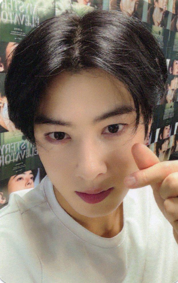 ASTRO チャウヌ 3/Hello Live ENTITY 特典 photocard