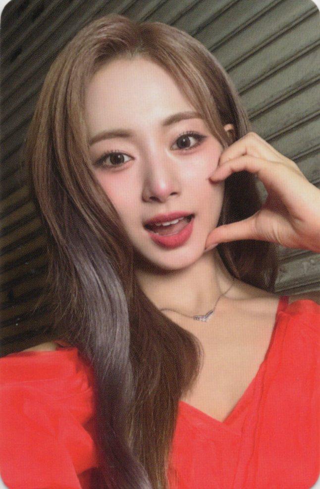 [쯔위/WITHMUU/赤] TWICE abouTZU 特典フォトカード