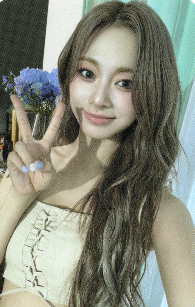 [쯔위/MUCO/Vサイン] TWICE abouTZU 特典フォトカード