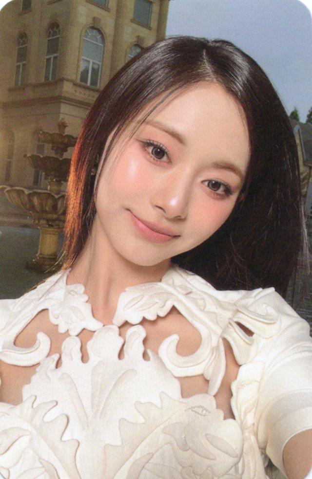 [쯔위/SAYWE/白衣装] TWICE abouTZU 特典フォトカード