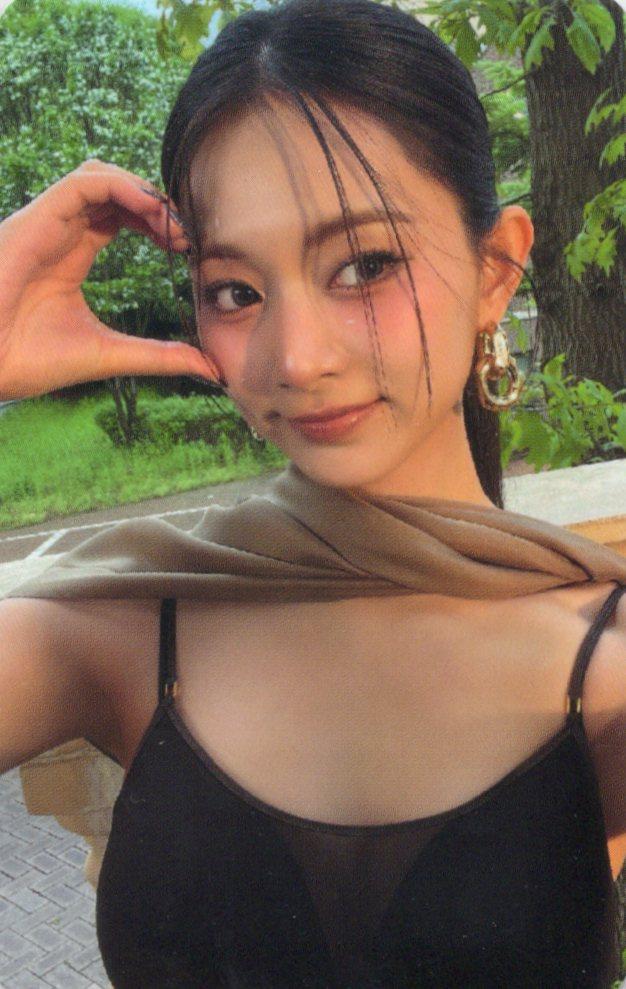 TWICE abouTZU 特典フォトカード ポカ（ツウィ/jyp/ハート）