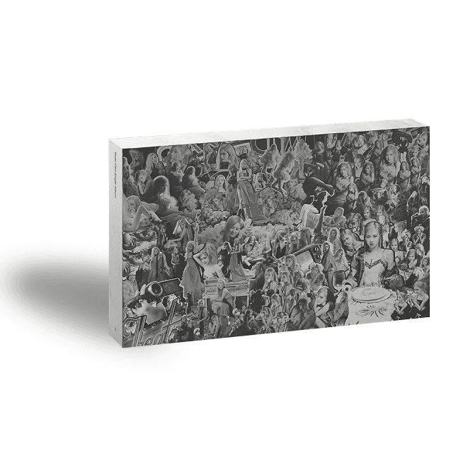 CD ROSÉ -R- 1st Single Album Solo BLACKPINK On The Ground