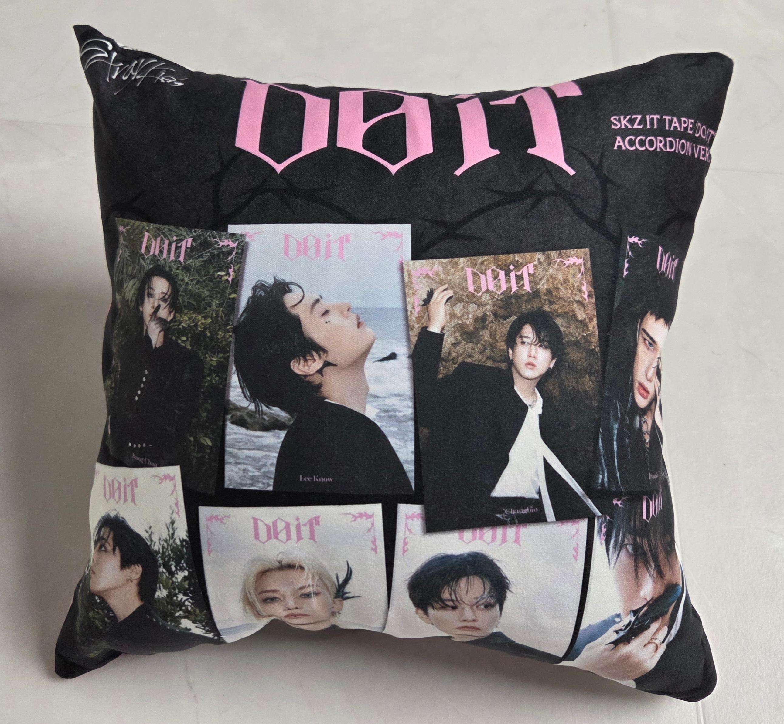 Stray Kids Stray Kids グッズ 30cm両面スクエアクッション SKZOO