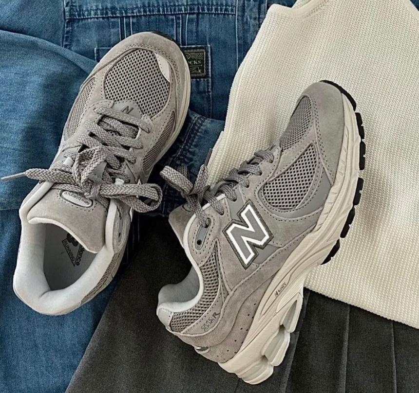 [国内当日] New Balance 2002R グレー ML2002RC