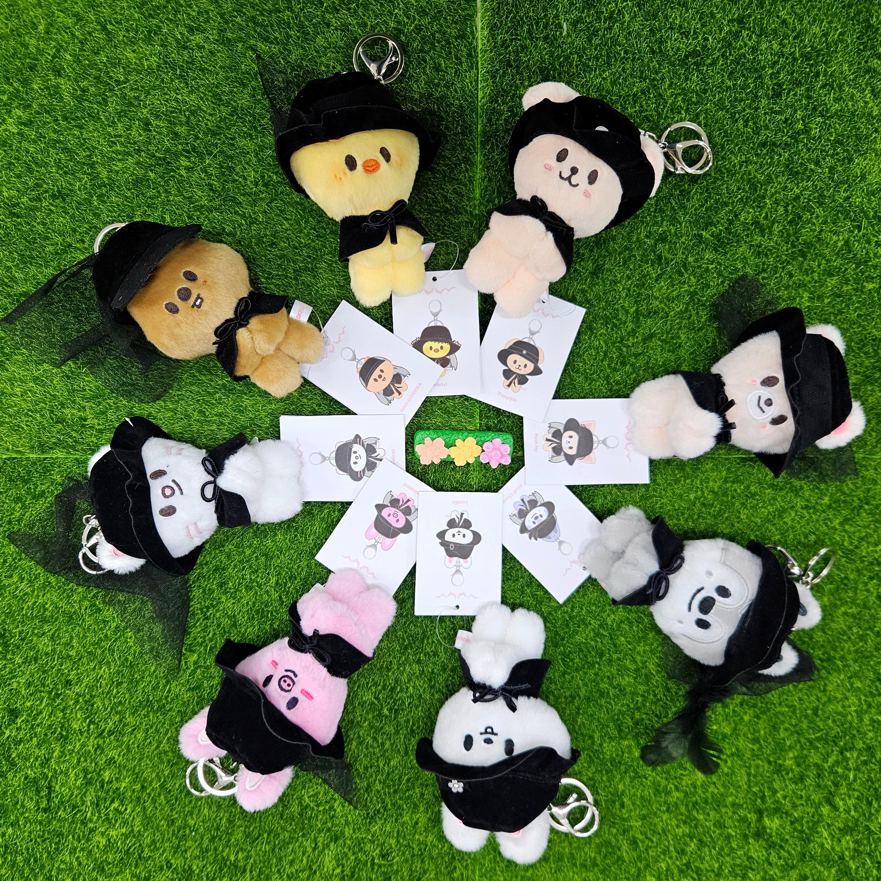 Stray Kids コスチューム マグネット PLUSH KEYRING COSTUME MAGNET PLUSH KEYRING