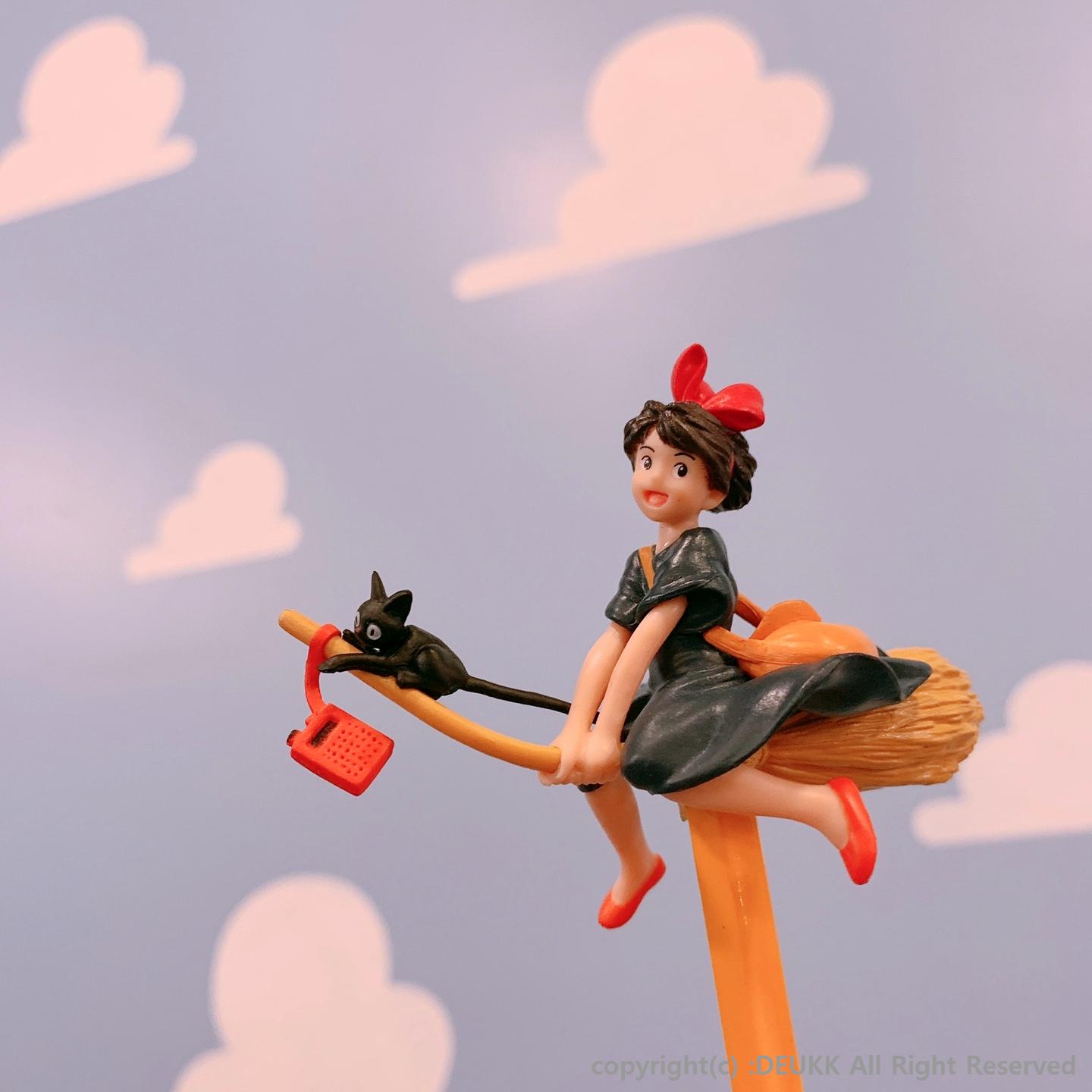 ほうきに乗った魔女の宅急便 フィギュア / ジジ