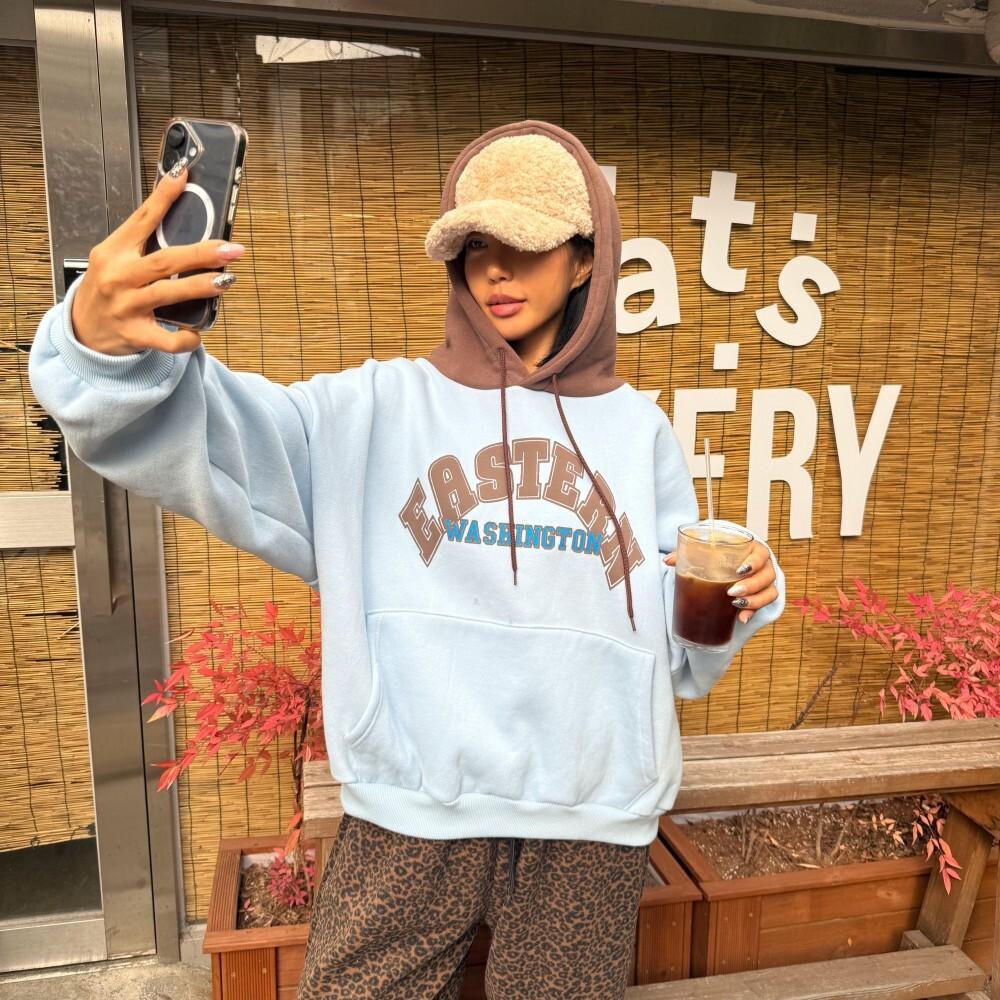 ダイットテム レディース ボクシー 冬トップス コントラスト プリント カンガルー W起毛 Tシャツ 24032539 588872
