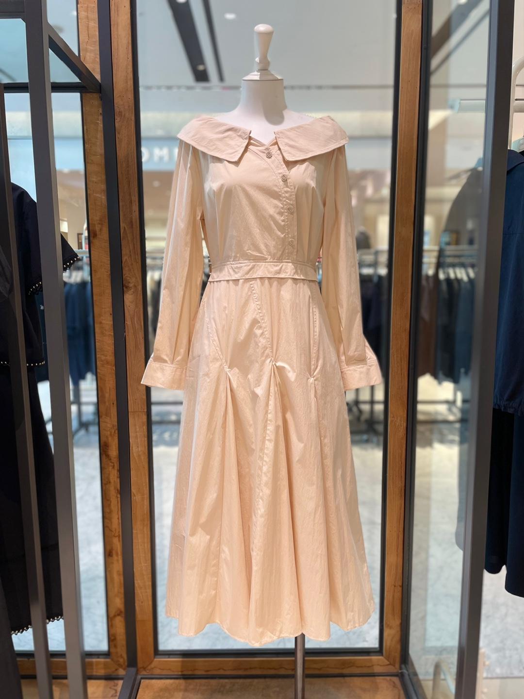 DEWL オフショルダー フレアワンピース D232MSE038