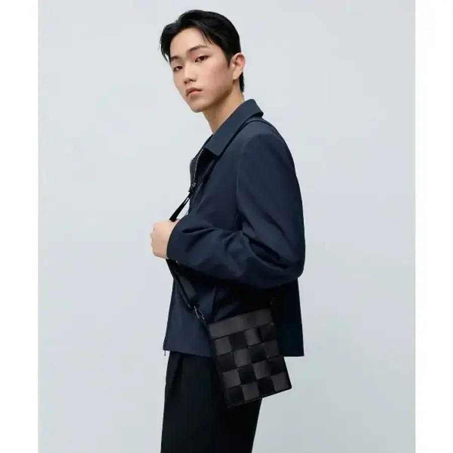 무신사스탠다드 ウェビング ブレイド ミニ クロスバッグ ブラック 1641940