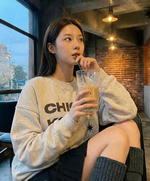 [칙스] アンバランス ステラ オーバーフィット スウェット オートミール 5016024623