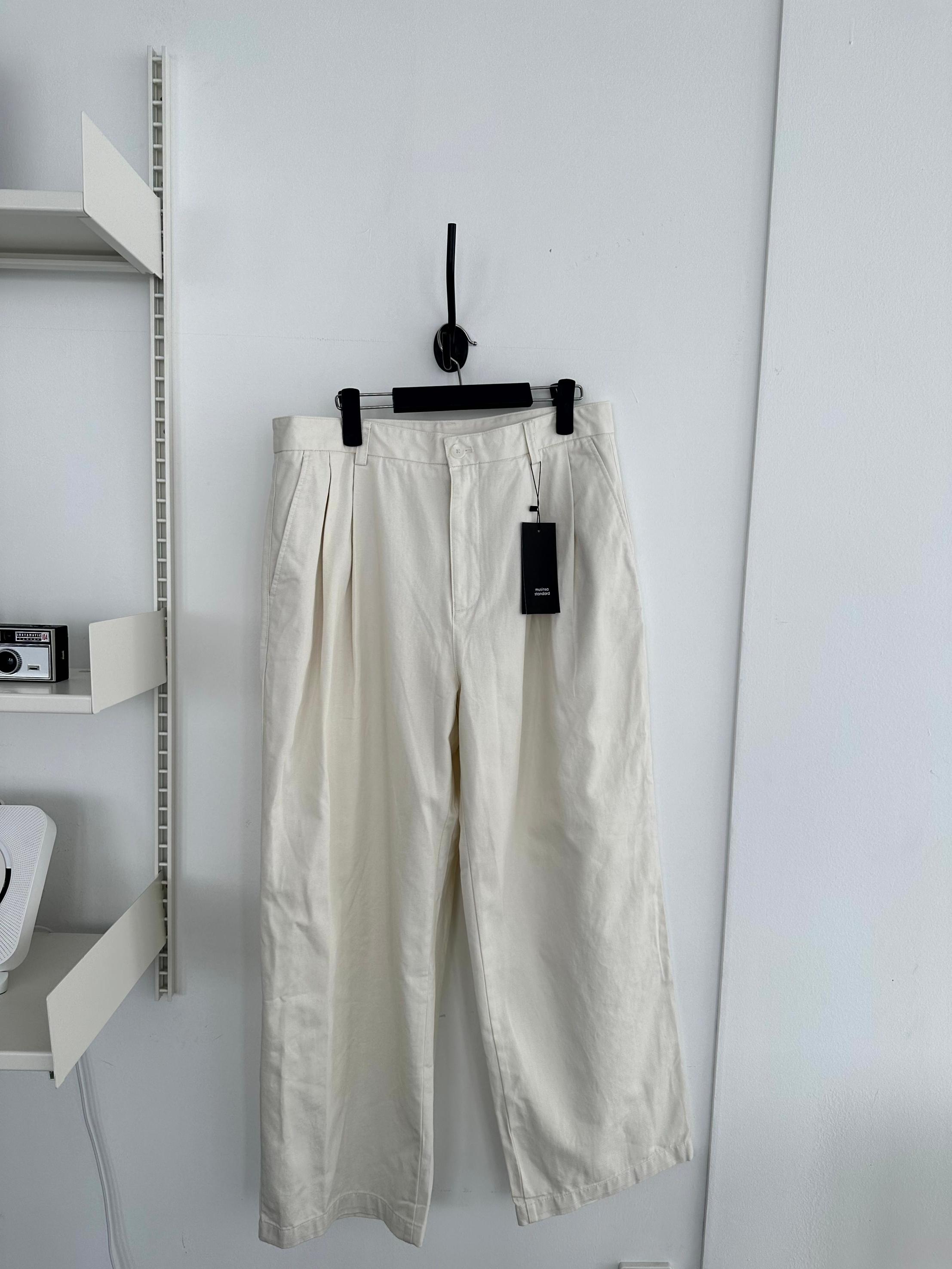무신사 스탠다드 크림 팬츠