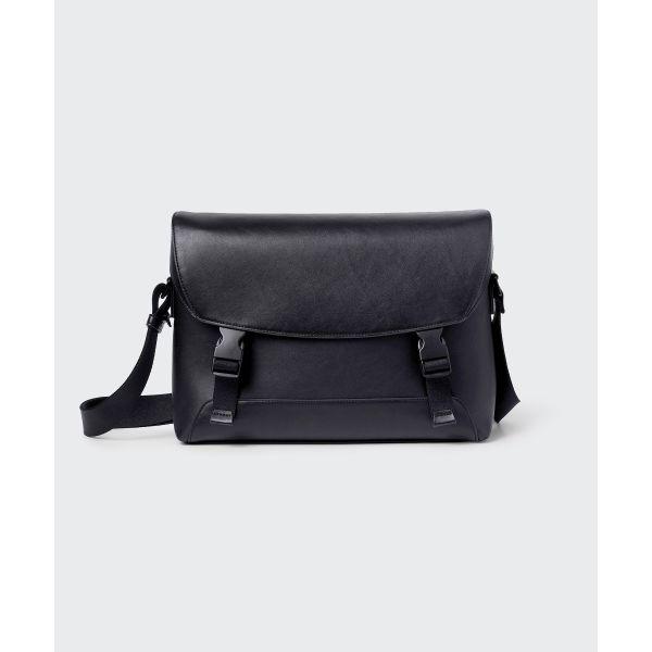 무신사스탠다드 シンセティックレザー ソリッド メッセンジャーバッグ ブラック 1629343