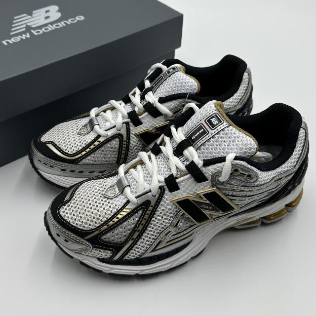 国内正規店販売品 NEW BALANCE 1906R ホワイトゴールド M1906RA