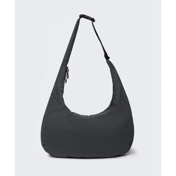 무신사 스탠다드 소프트 쉘 호보 크로스 백 그레이