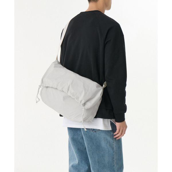 MUSINSA STANDARD Crinkle Drawstring Easy Cross Bag Dusty Cream