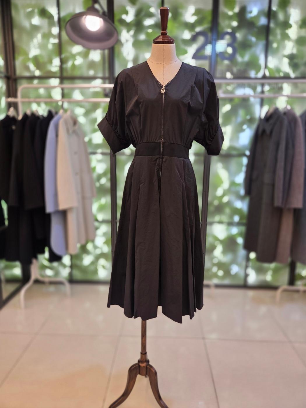 DEWLシャーリング ジップアップ ワンピース L252MSE050