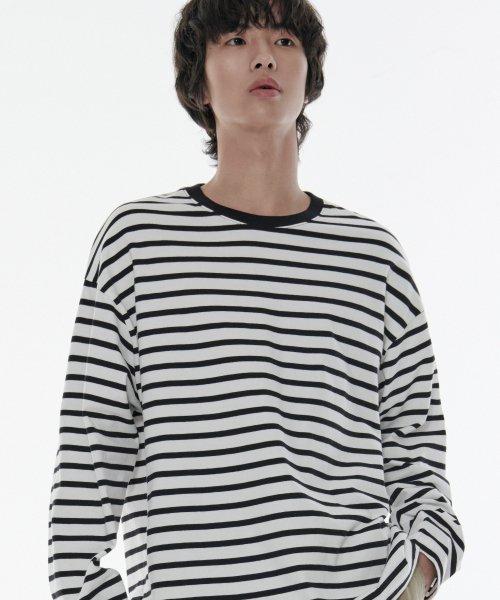 [MUSINSA STANDARD] ブレトン ストライプ リラックスド 長袖Tシャツ [ホワイト/ブラック] MMCTL4Z04-77