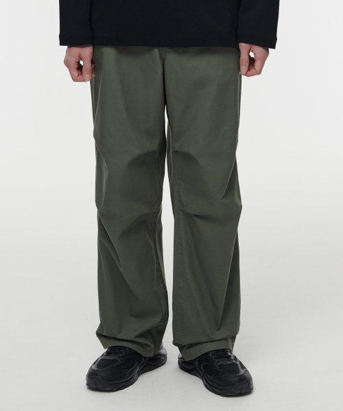 무신사스탠다드 コットン パラシュート パンツ カーキ