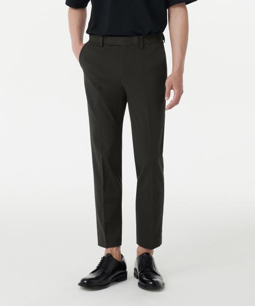 무신사스탠다드 テーパード ヒドゥンバンディング クロップ スラックス カーキ