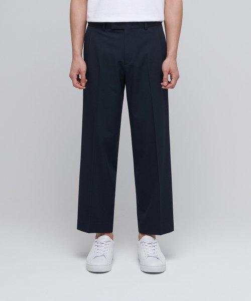 무신사스탠다드 ワイド ヒドゥンバンディング クロップ スラックス ネイビー