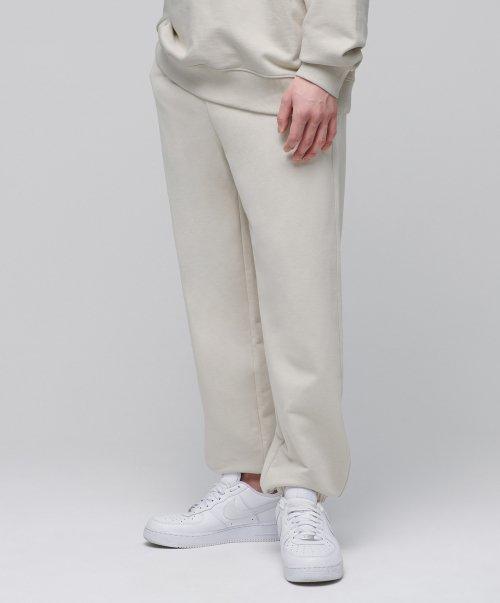 무신사스탠다드 リサイクル スウェットパンツ エクリュベージュ
