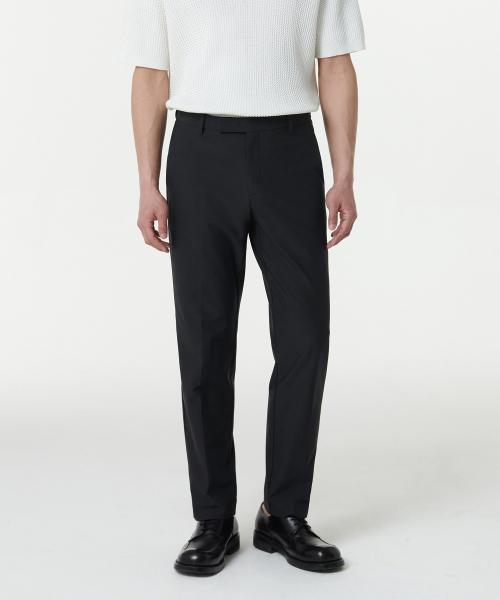 무신사스탠다드 Sporty Slim Fit Slacks Black