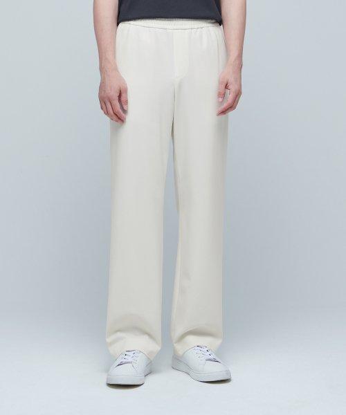 무신사스탠다드 ジェンダーレス ワイド バンディング スラックス クリーム
