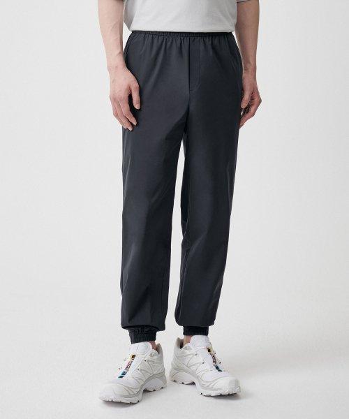 무신사스탠다드 オールマイティ ジョガーパンツ ダークグレー