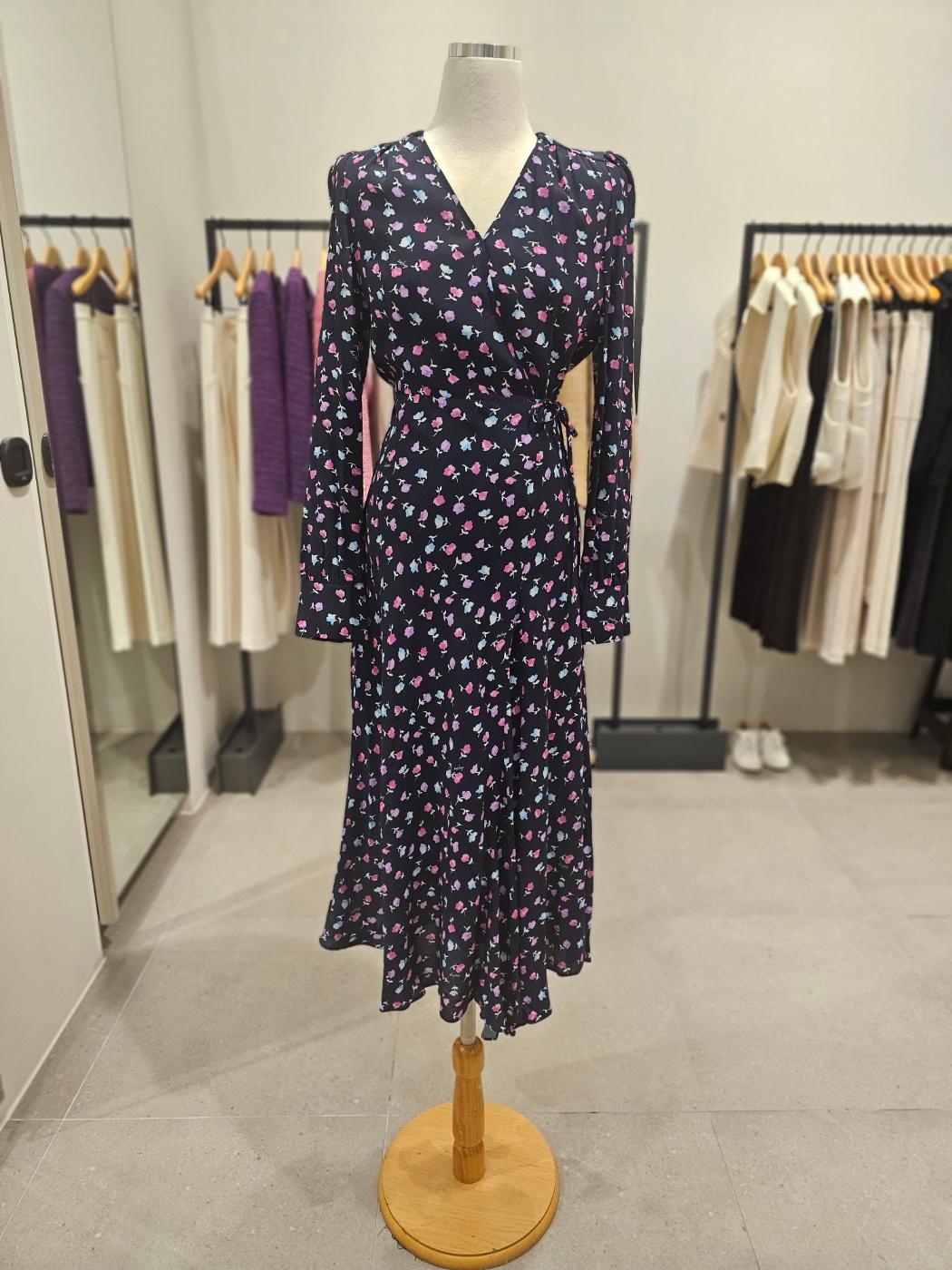 Sisley エンボス ボリューム ワンピース saop07411