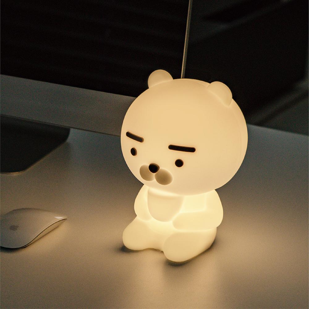 カカオフレンズ デイリー RYAN シリコンタッチ ムードランプ