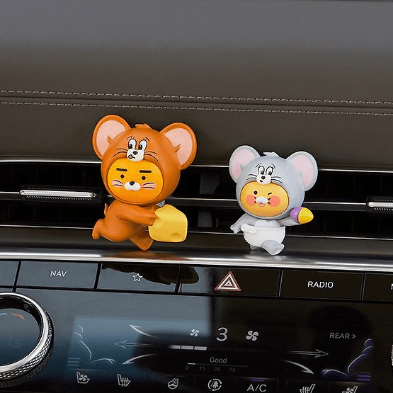 카카오프렌즈 トムとジェリー チュンシク 車載芳香剤 送風口芳香剤 新車プレゼント
