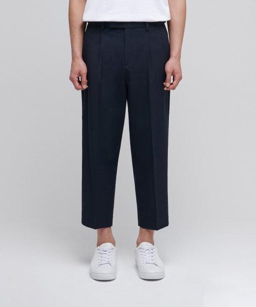 MUSINSA STANDARD ルーズ テーパード ヒドゥンバンディング クロップスラックス ネイビー